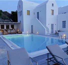 7 bed villa with pool near Akrotiri, Santorini, sleeps 14